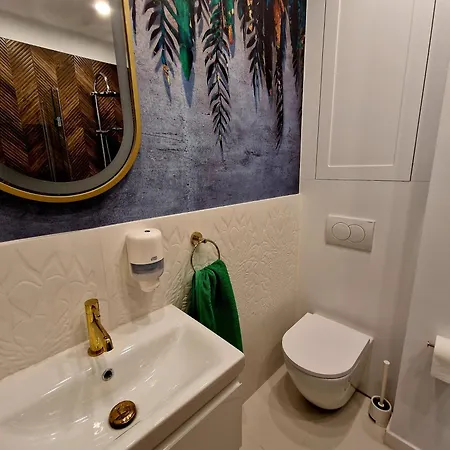 Rynek Apartment *
